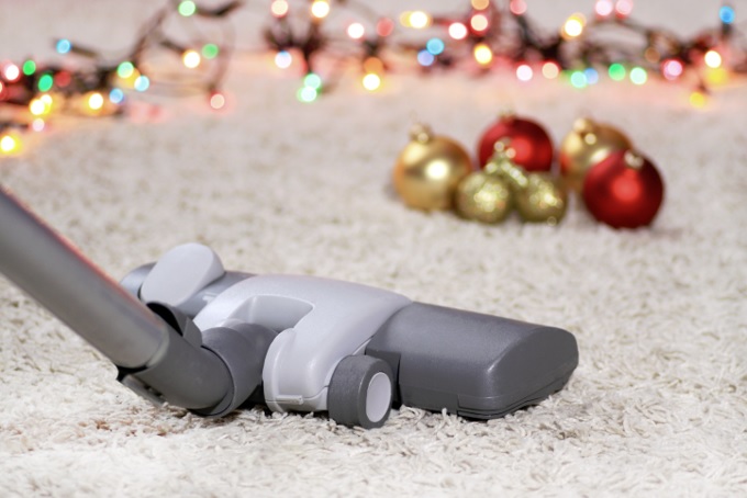 Carpet cleaning and Christmas decorations